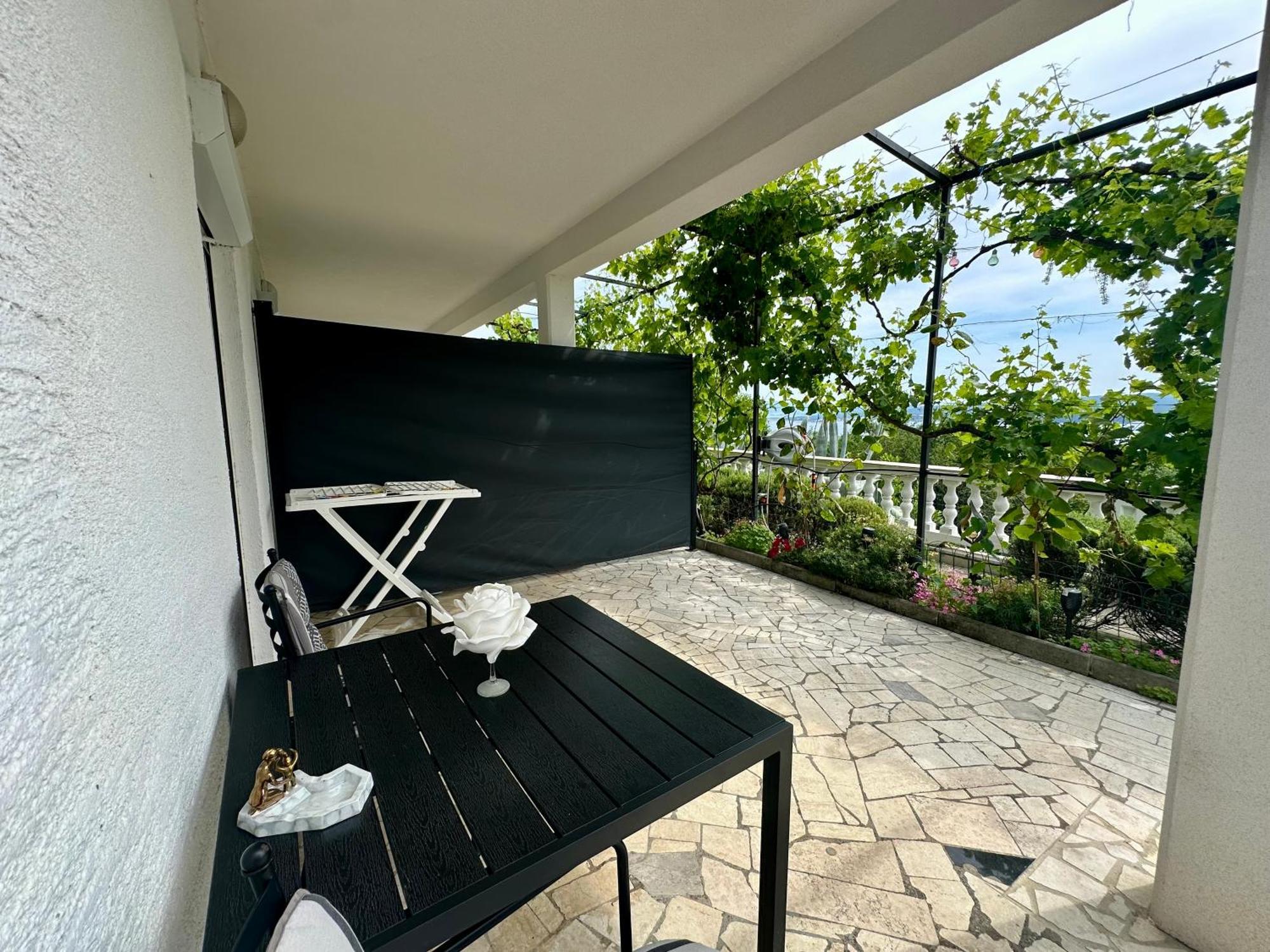 Apartmani Jasminka Dramalj Exterior foto